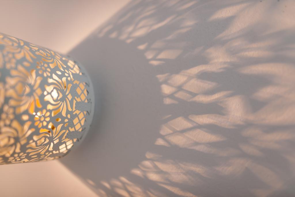 Anemomilos Oia  Bagian luar foto